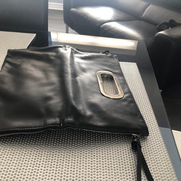 Purse - Picture 3 of 3